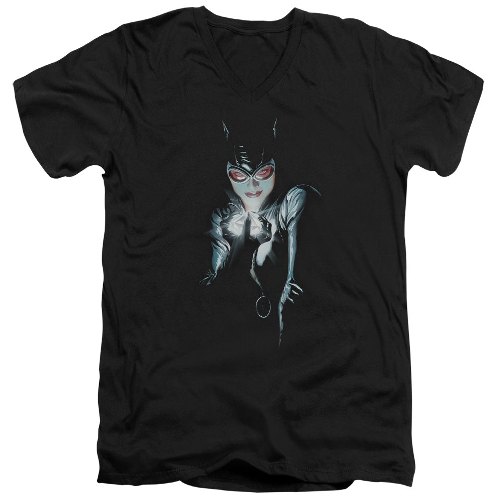 Batman Batman #685 Cover V-Neck T-Shirt