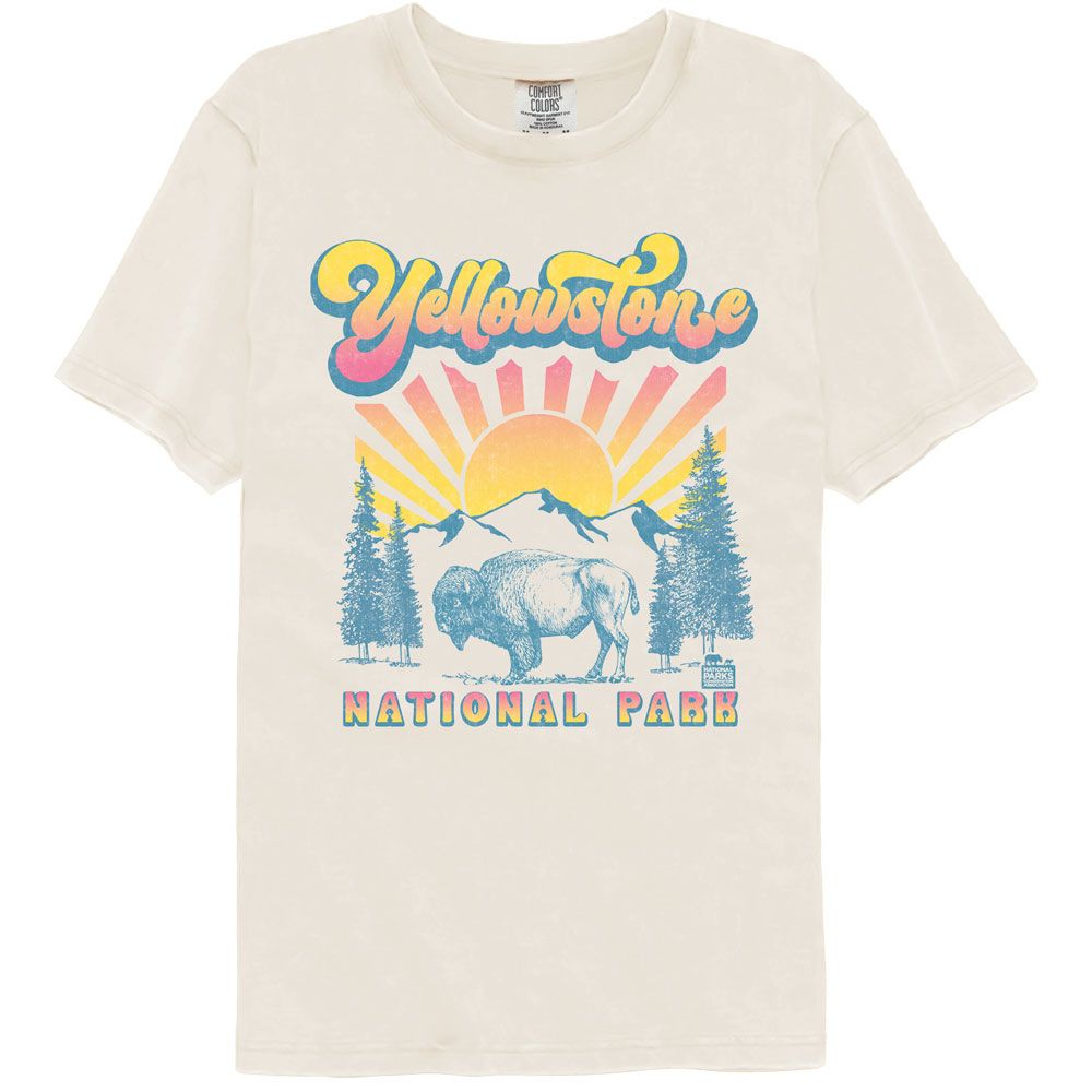 National Parks Comfort Colors T-Shirt - Buffalo with Gradient Sun