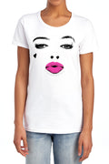 Birds of Prey Kiss Womens T-Shirt